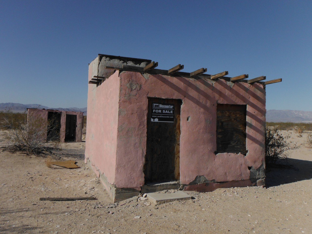 5ac on Hwy Fixer Cabin